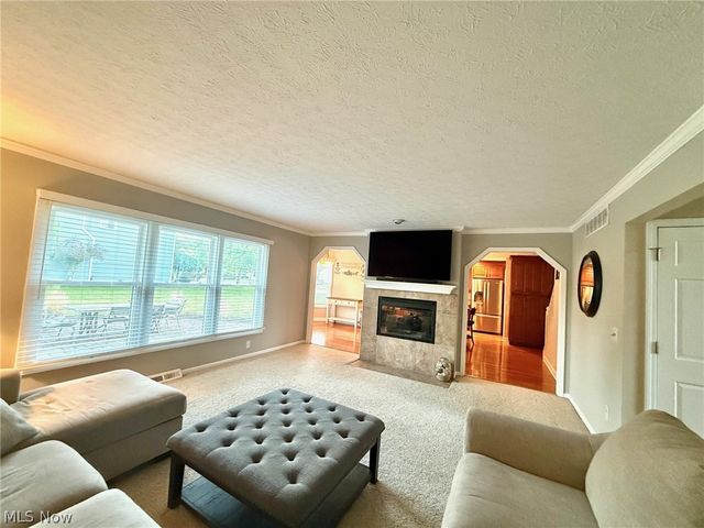 32291 Country Club Drive, Avon Lake, OH 44012