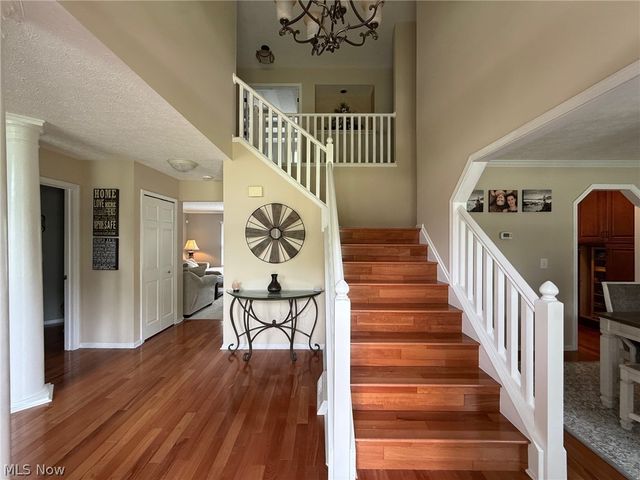 32291 Country Club Drive, Avon Lake, OH 44012