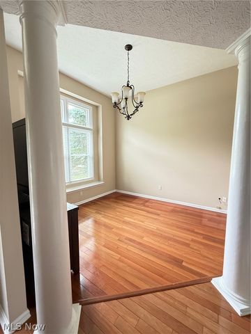 32291 Country Club Drive, Avon Lake, OH 44012
