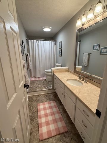 32291 Country Club Drive, Avon Lake, OH 44012