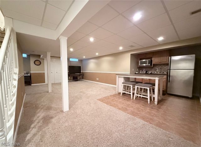 32291 Country Club Drive, Avon Lake, OH 44012