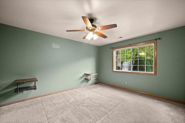 6813 Diane DRIVE, West Bend, WI 53090