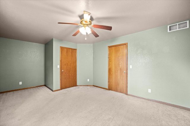 6813 Diane DRIVE, West Bend, WI 53090