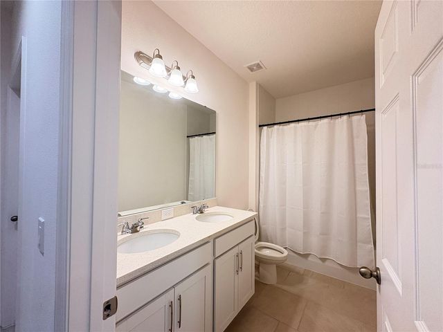 1568 SKY LAKES DRIVE, St Cloud, FL 34769