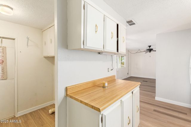 6942 W OLIVE Avenue 44, Peoria, AZ 85345