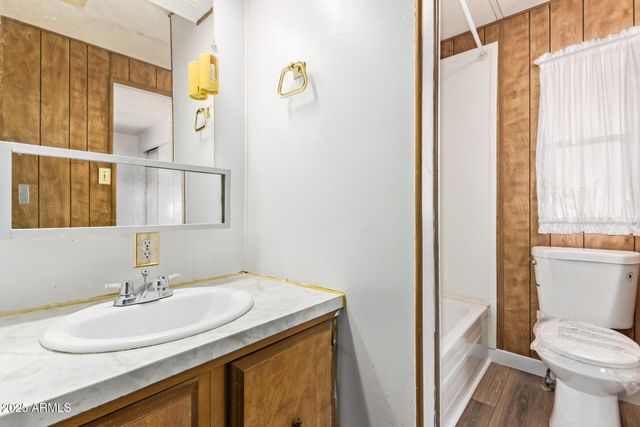 6942 W OLIVE Avenue 44, Peoria, AZ 85345