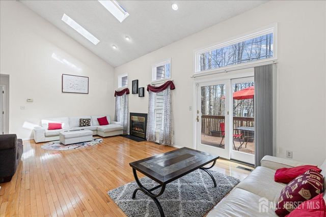 36 Lavender Drive, South Brunswick, NJ 08540