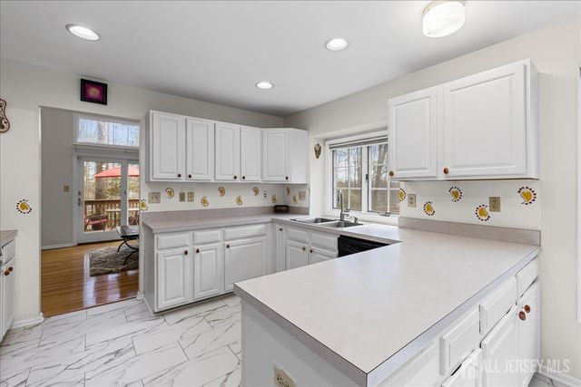 36 Lavender Drive, South Brunswick, NJ 08540