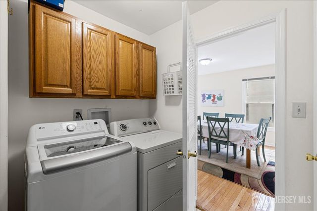 36 Lavender Drive, South Brunswick, NJ 08540