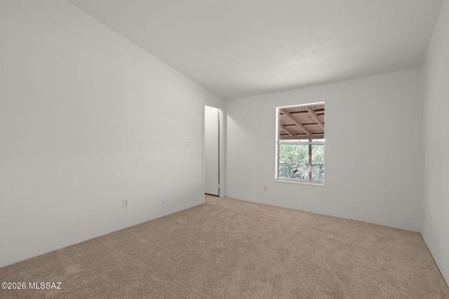 16513 S Kolb Road, Sahuarita, AZ 85629