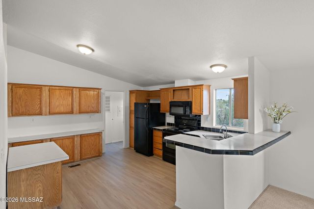 16513 S Kolb Road, Sahuarita, AZ 85629