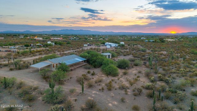 16513 S Kolb Road, Sahuarita, AZ 85629