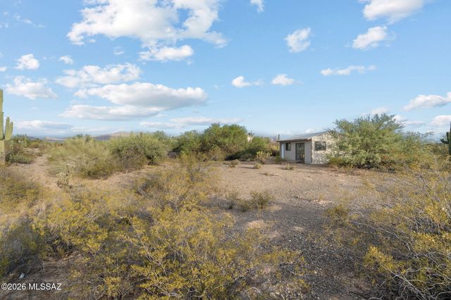 16513 S Kolb Road, Sahuarita, AZ 85629