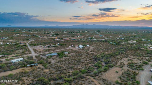 16513 S Kolb Road, Sahuarita, AZ 85629