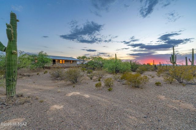 16513 S Kolb Road, Sahuarita, AZ 85629