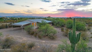 16513 S Kolb Road, Sahuarita, AZ 85629