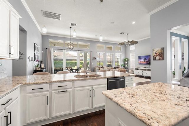15424 STARLING CROSSING DRIVE, Lithia, FL 33547