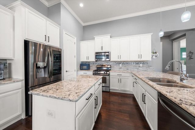 15424 STARLING CROSSING DRIVE, Lithia, FL 33547