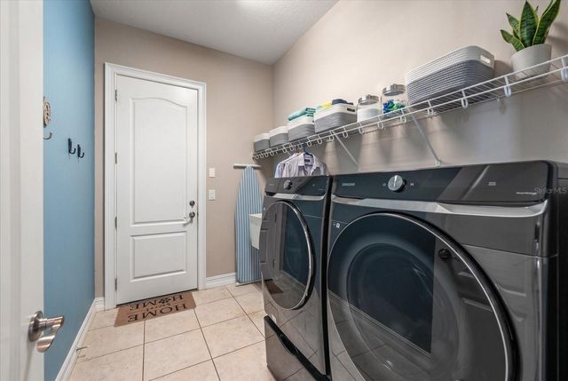 15424 STARLING CROSSING DRIVE, Lithia, FL 33547