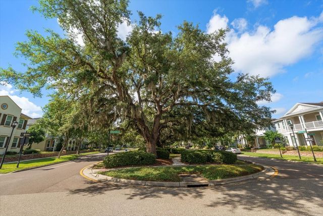 15424 STARLING CROSSING DRIVE, Lithia, FL 33547