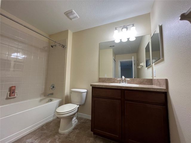 20010 DATE PALM WAY, Tampa, FL 33647