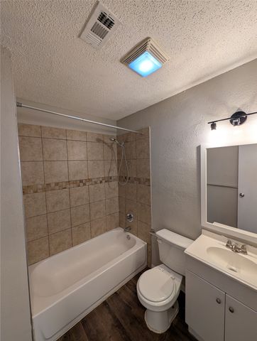 3732 Falcon Drive, Forest Hill, TX 76119