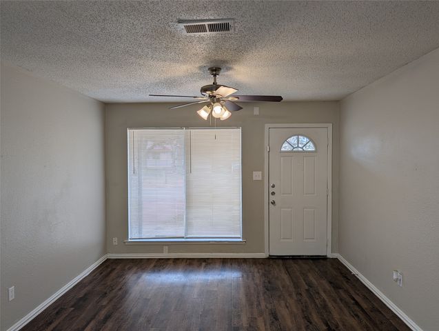 3732 Falcon Drive, Forest Hill, TX 76119