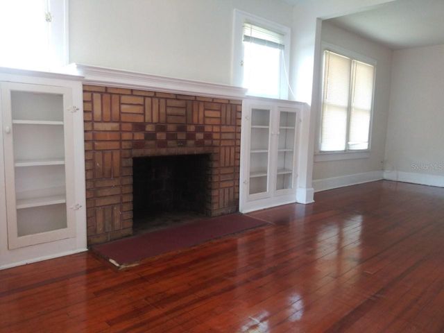 1182 8TH STREET N, St Petersburg, FL 33701