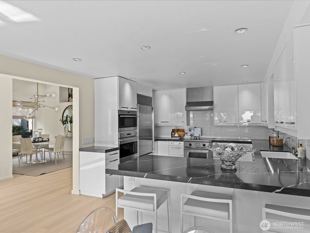 4609 102nd Lane NE, Kirkland, WA 98033