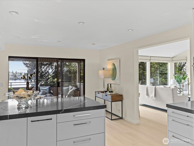 4609 102nd Lane NE, Kirkland, WA 98033
