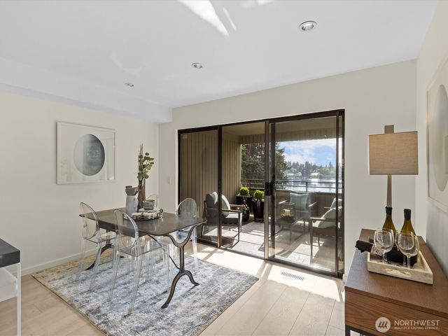 4609 102nd Lane NE, Kirkland, WA 98033