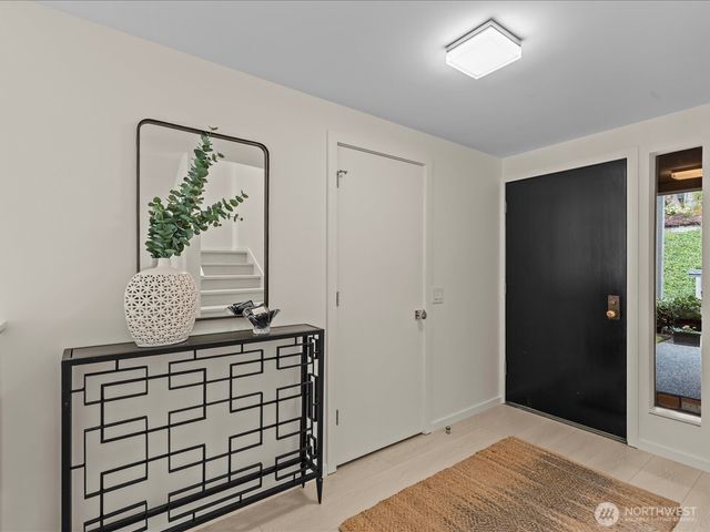 4609 102nd Lane NE, Kirkland, WA 98033
