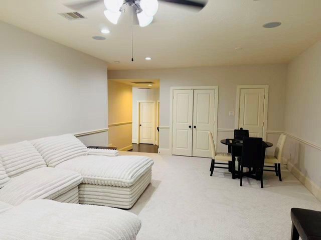 6806 Auburn Sands Drive, Spring, TX 77389