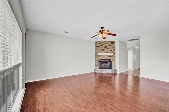 217 Rio Grande Drive, Crandall, TX 75114