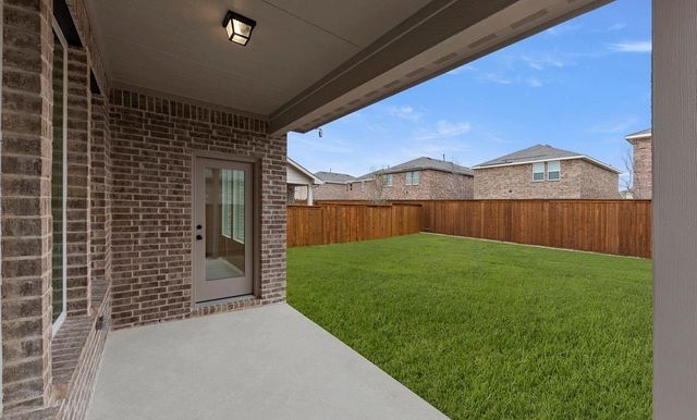 14153 Gallatin Street, Pilot Point, TX 76258