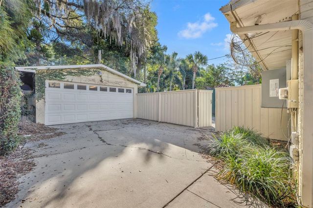 1515 ORANGEWOOD AVENUE, Orlando, FL 32806