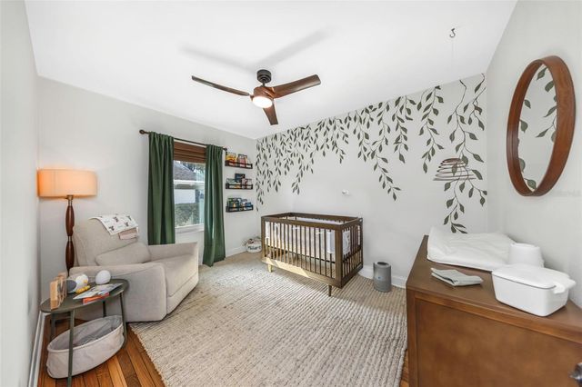 908 W CANDLEWOOD AVENUE, Tampa, FL 33603