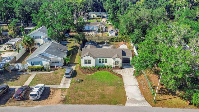 908 W CANDLEWOOD AVENUE, Tampa, FL 33603