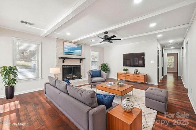 9401 Elvis Drive, Charlotte, NC 28215