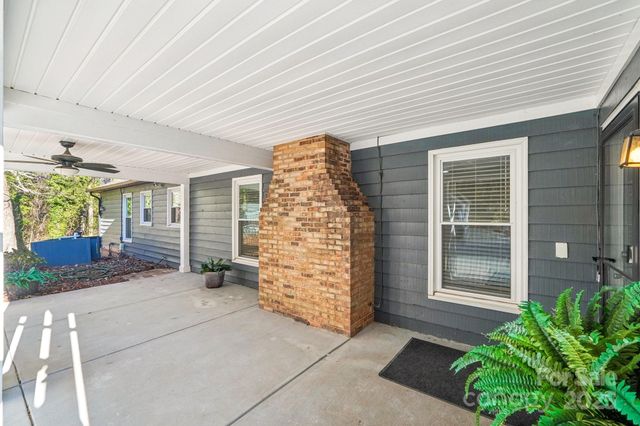 9401 Elvis Drive, Charlotte, NC 28215