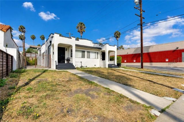 5419 S Harcourt, Los Angeles, CA 90043
