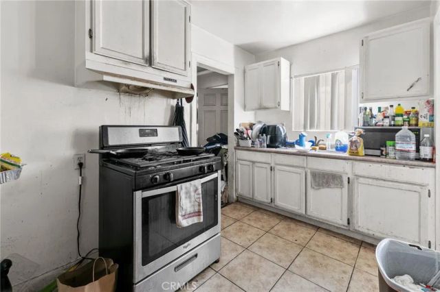 5419 S Harcourt, Los Angeles, CA 90043
