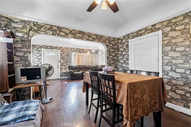 5419 S Harcourt, Los Angeles, CA 90043