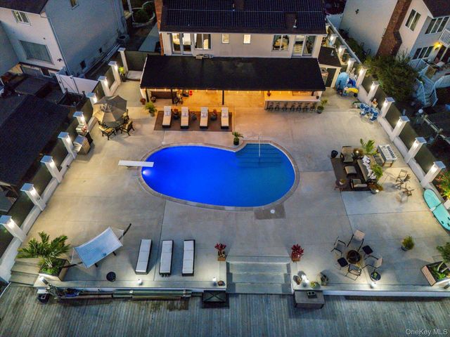 3600 Bertha Drive, Baldwin Harbor, NY 11510