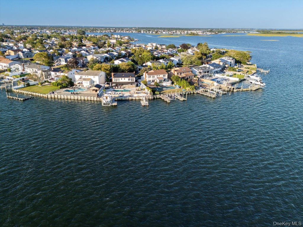 3600 Bertha Drive, Baldwin Harbor, NY 11510