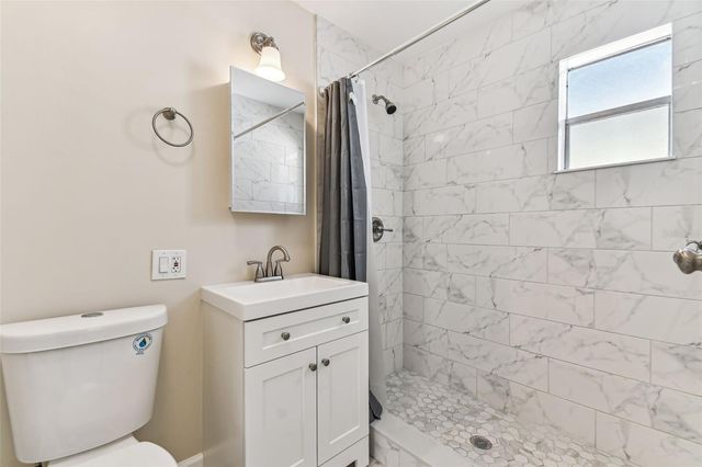 223 148TH AVENUE E, Madeira Beach, FL 33708