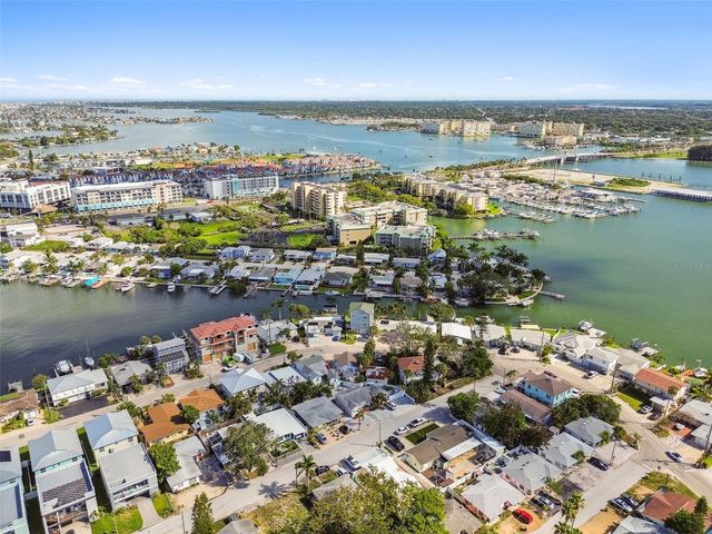 223 148TH AVENUE E, Madeira Beach, FL 33708