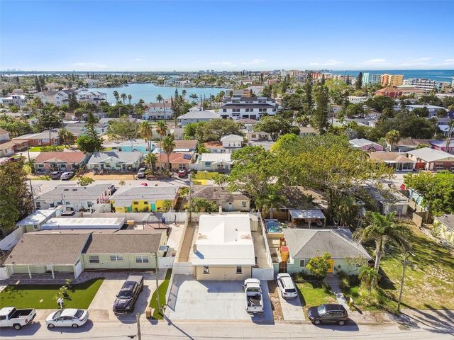 223 148TH AVENUE E, Madeira Beach, FL 33708