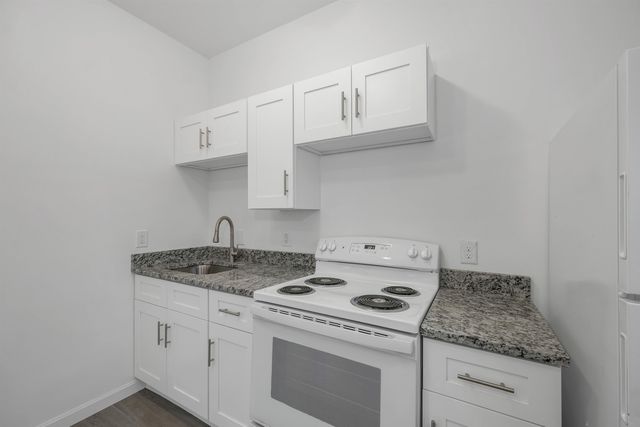 686-716 Union Avenue, Laconia, NH 03246