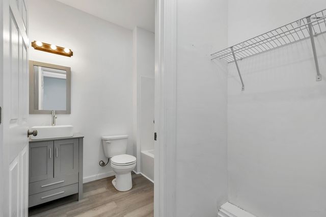 686-716 Union Avenue, Laconia, NH 03246